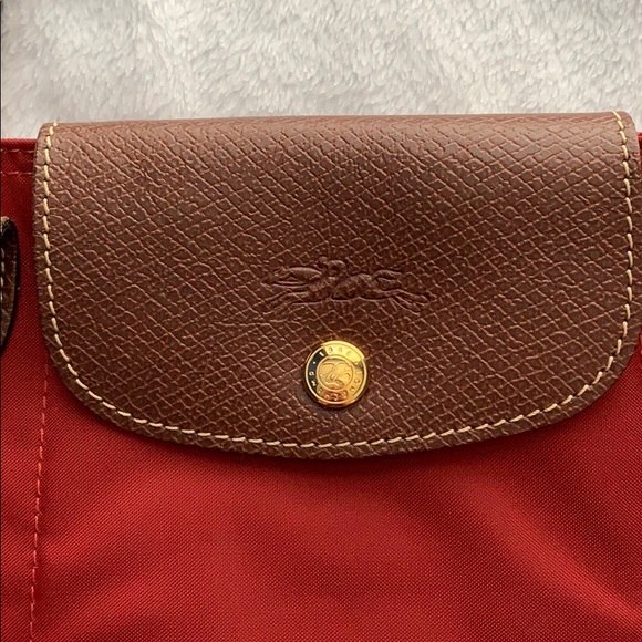 Longchamp Small Le Pliage Nylon Shoulder Tote - Picture 4 of 12